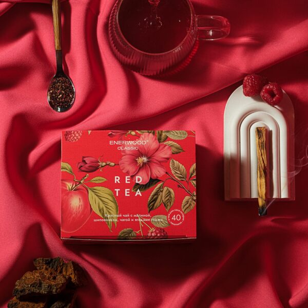 წითელი ჩაი ჟოლოთი და ასკილით